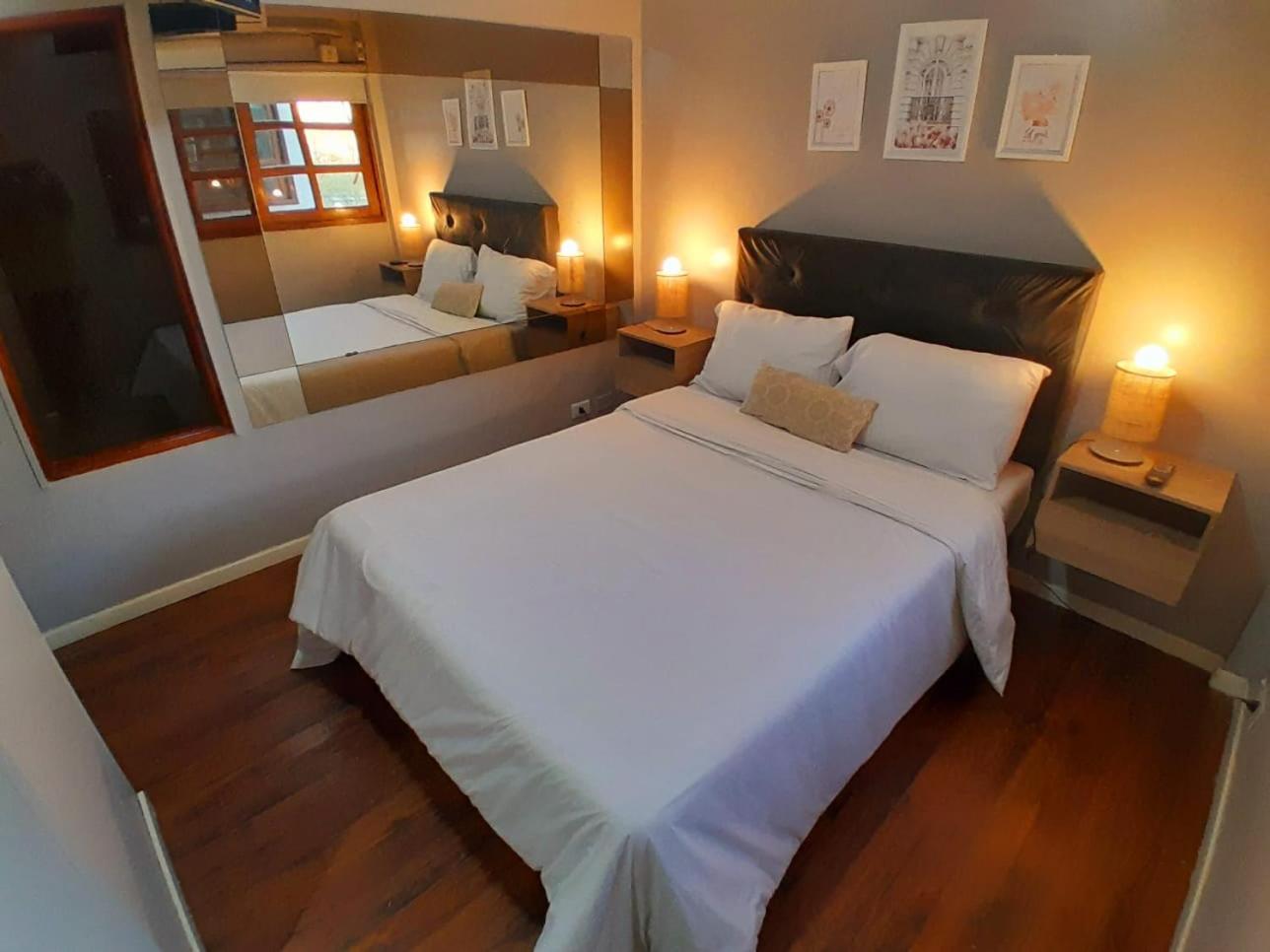 Casa Recoleta - Hoteles Recoleta ブエノスアイレス エクステリア 写真